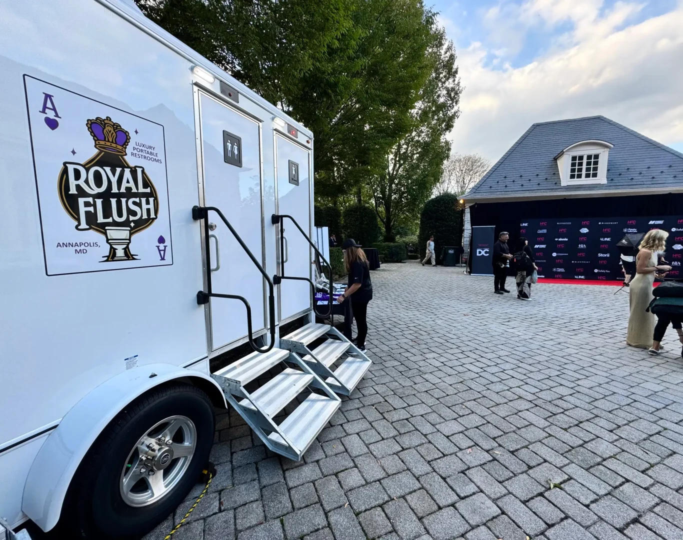 Luxury porta potty rental near me in Trappe, MD for black-tie outdoor event