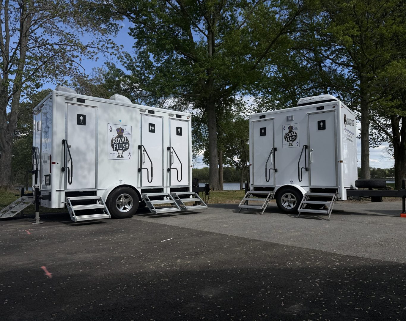Party portable bathroom rental in Maryland for backyard celebration